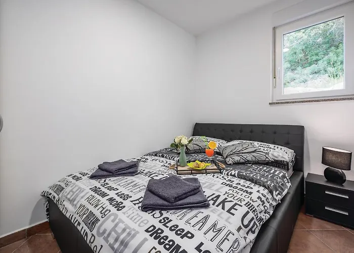 Holiday Home Tunarica II *